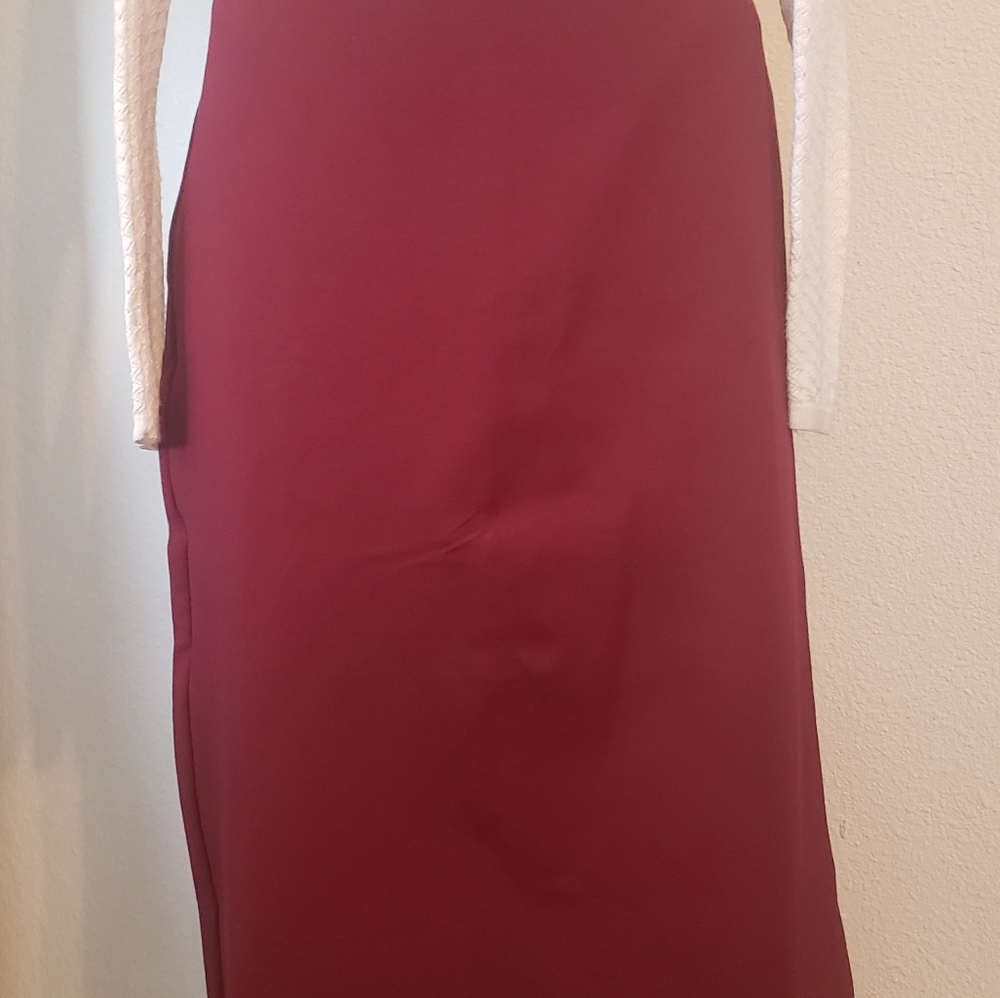 Burgundy Liz Claiborne Skirt Women's Size XL.